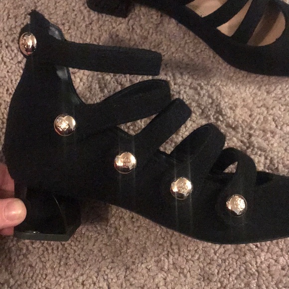 Tory Burch Marisa Strappy Pump - Picture 4 of 8